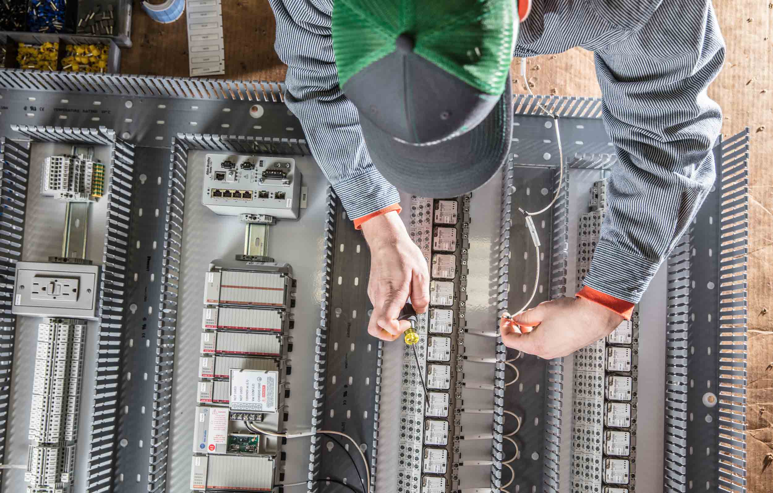Olsson Electric Video